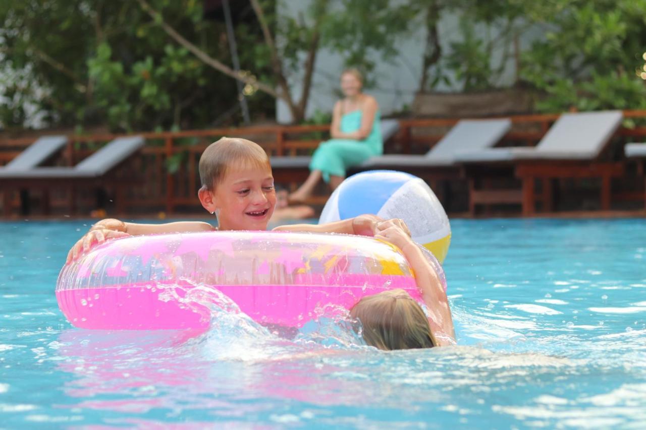 Marakolliya Beach Resort Tangalle Kültér fotó