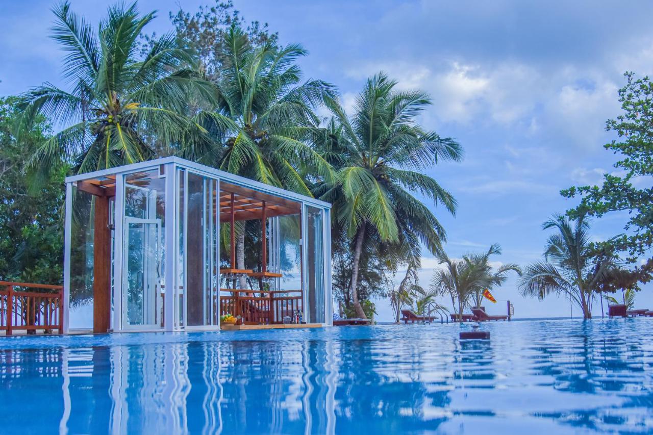 Marakolliya Beach Resort Tangalle Kültér fotó